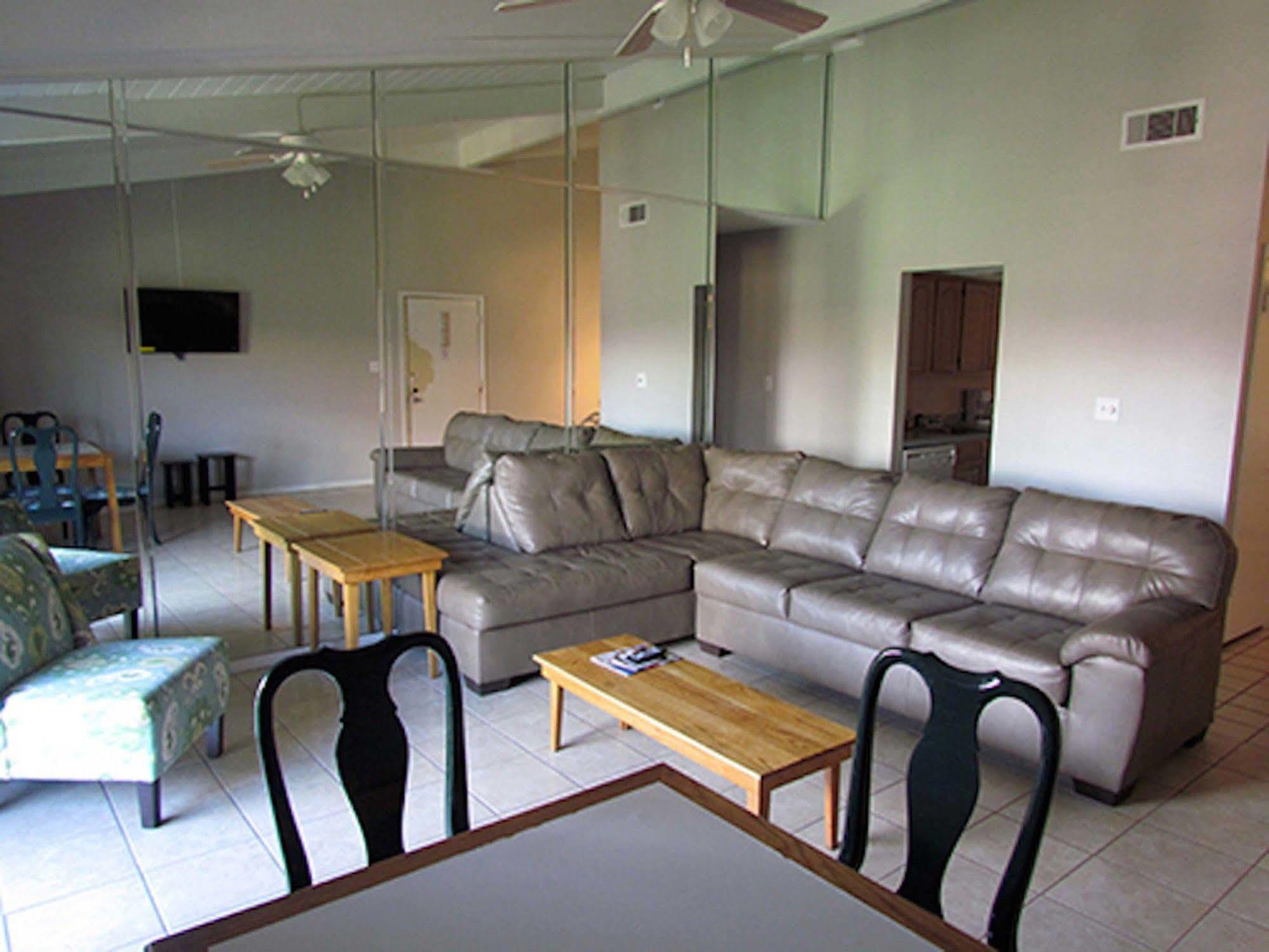The Tiki- Beach Front Complex! Unit 106 사우스 파드레 아일랜드 외부 사진